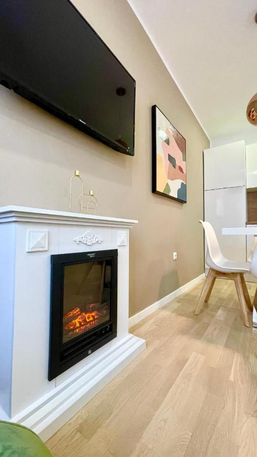 Hedone Luxury 3 Apartments With Free Parking Pula Eksteriør billede