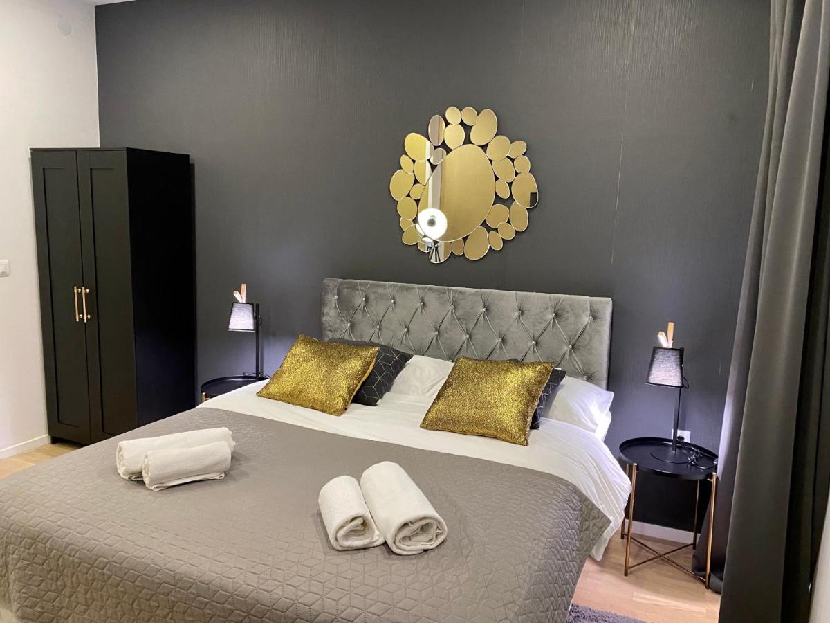 Hedone Luxury 3 Apartments With Free Parking Pula Eksteriør billede