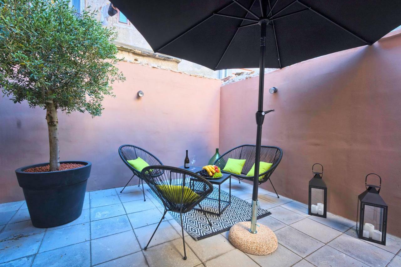 Hedone Luxury 3 Apartments With Free Parking Pula Eksteriør billede