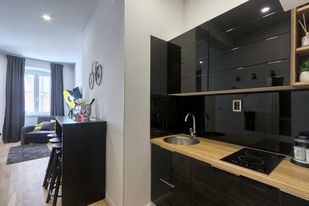 Hedone Luxury 3 Apartments With Free Parking Pula Eksteriør billede